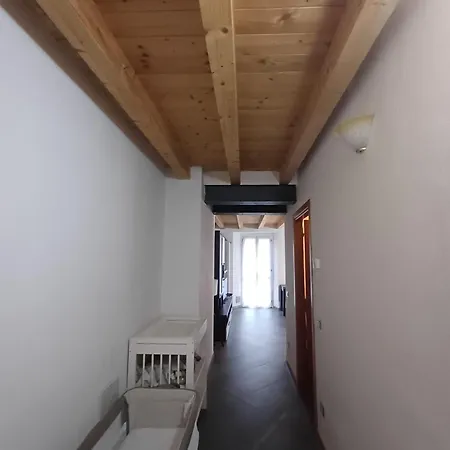 Aryan House B ليكو